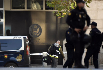 两名美国驻西班牙使馆人员被指行贿窃密，遭....