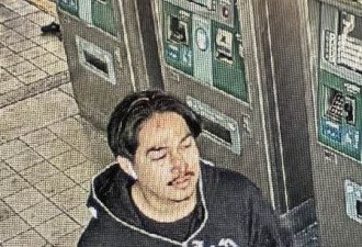 这名男子在洛杉矶地铁多刀捅死人 看到报警
