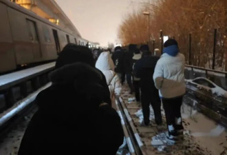 六问北京地铁昌平线追尾事件：事发前刚检修维护过？