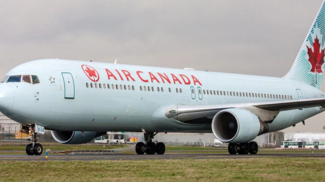 Air Canada Flight Landing At Pearson Airport Was Forced To Abort Due ToAwkward Emergency - Narcity