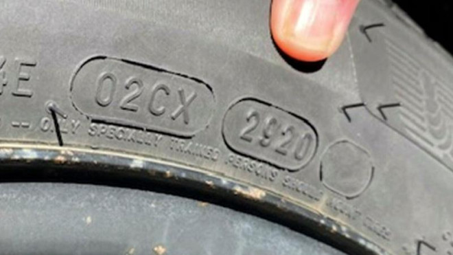 Ontario family surprised brand new winter tires turned out to be three years old
