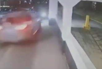 【视频】劫匪开宝马直撞警车 连闯多伦多3家民宅专抢这件东西