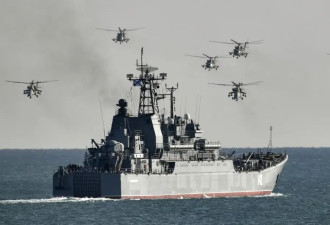 乌军突袭克里米亚，炸毁俄舰，和谈路封死了吗？