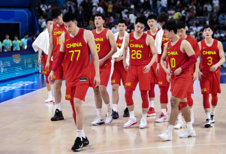 中国篮球伤感的2023年，让我们向易建联告别