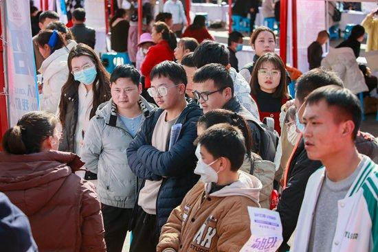 offer被企业“撤回” 应届毕业生怎么办_手机新浪网