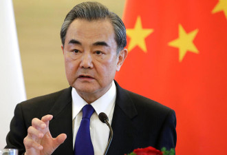 王毅：中美关系过去一年“趋于稳定”