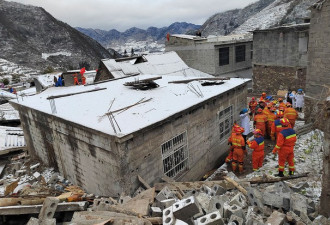 云南山体滑坡已造成31人死亡 灾难原因成谜