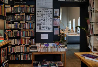 黑暗年代,俄罗斯的独立书店如何生存、工作、抵抗