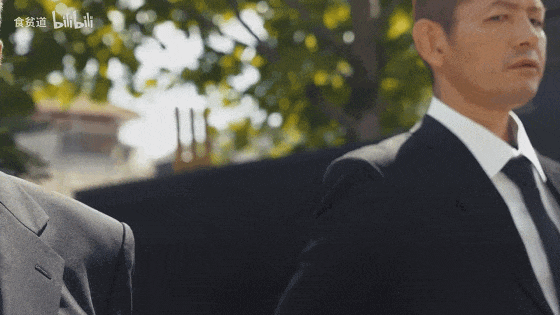 女孩遗体gif av 好爽 深扒AV女优、黑帮大佬这“禁片”刷爆B站-6parkbbs.com