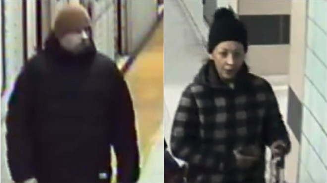 Toronto police are searching for two suspects who allegedly robbed a teenage girl on the TTC last week. (Toronto Police Service)