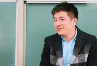 “文科生就是舔！”张雪峰再上热搜，网友群情激奋这个坎能过去吗