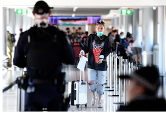 炸锅！中国人来澳洲旅游刚到机场就被罚