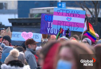 加国省长承认变性禁令基于对未来的担忧！47个组织反对，爆发抗议