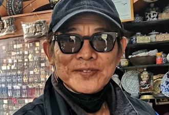 李连杰在尼泊尔过春节!最新的面相看起来特别古怪