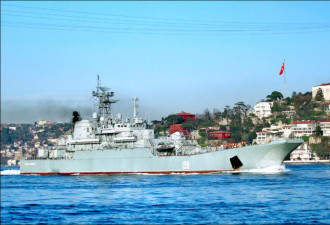 乌国造无人艇 击沉俄军大型登陆舰