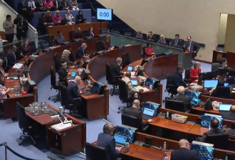 多伦多市议会投票通过加地税9.5%