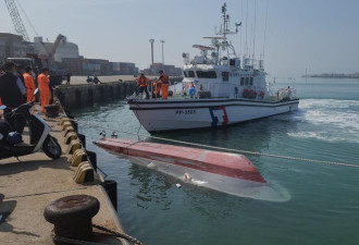 中国渔船翻覆 学者示警：两岸骂来骂去绝非好现象