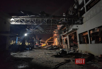 直击江苏爆炸工厂核心区：一厂房顶棚坍塌...