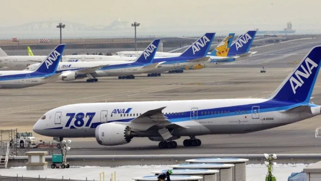 飞机上9个厕所全坏,荷兰航空被迫返航!波音787是噩梦啊…… | Bendi News