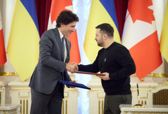 加拿大宣布 与乌克兰签协议 支持22亿美元