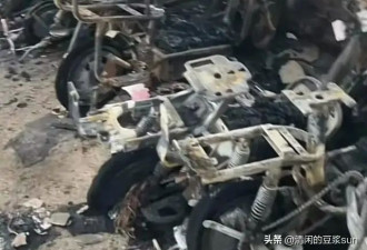 南京失火小区居民回家寻贵重物，曝出楼内照片