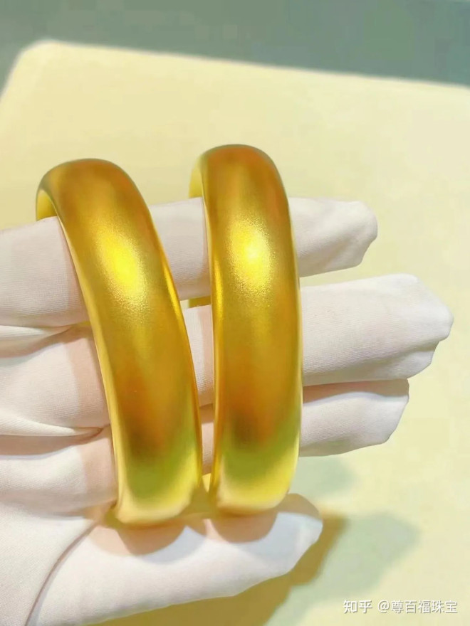 黄金饰品之光面与磨砂工艺特点的对比!你会选择哪一种? - 知乎