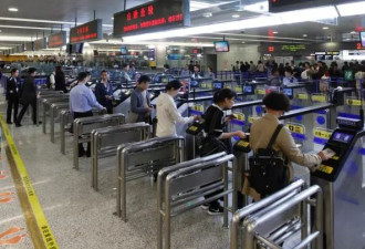 出境人数暴涨707%！航班数量显著反弹，回国机票价格何时能回落？
