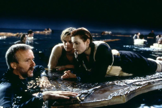 Winslet said she sustained injuries and caught hypothermia during the long, physically strenuous sinking shoots.