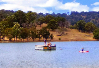 澳洲热门游泳湖因食脑变形虫警报！