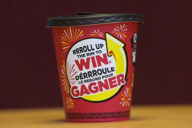 Tim Hortons removing Roll Up The Rim cups amid coronavirus fears - National| Globalnews.ca