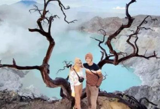 据网传中国女游客在印尼火山坠亡