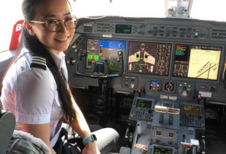 从音乐博士转行学飞 华裔女41岁成联航机师