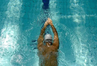 游泳教练憋气训练时溺亡，专家解读多个疑点