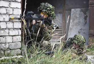 在乌克兰作战的“志愿战士”返回爱沙尼亚