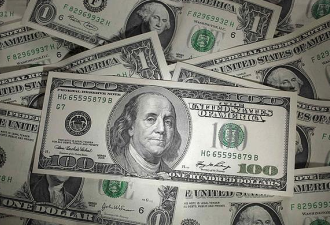 太羡慕！华人便利店开出$200万大奖，华妇爽中$300万
