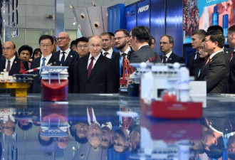 普京哈尔滨出席博览会 称愿为华投资者提供优惠