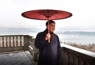 他是中国最后的贵族：87岁每天通宵工作
