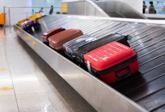 乘客取“红色行李箱”等最久？ 航空公司回应