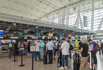 澳洲华人免签回国失败！在机场差点遣返，入境后无法离境