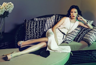 她是最性感的华裔女星20岁孤身闯好莱坞