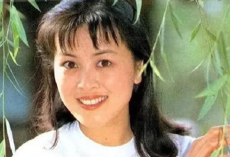 中国80年代女星陈肖依晒近况被曝，活成冻龄美人