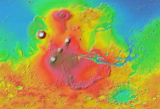 火星上发现一个神秘的洞：真可能有外星生命