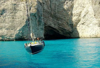 中国游客希腊坠海身亡！多国游客在希腊不同岛屿失踪