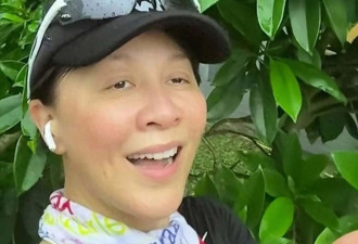58岁刘嘉玲户外跑步遇大雨！全素颜无偶像包袱