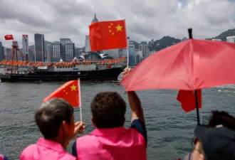 交接27年后,香港已经变成一座普通中国城市了吗