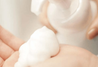 混油干皮可以用皂基洗面奶吗？