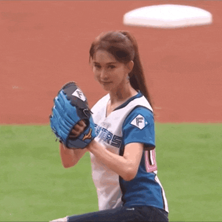 神隐后日本现身，49岁林志玲状态如谜
