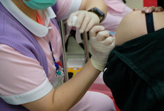 北京真没钱了 要花钱接种新冠疫苗