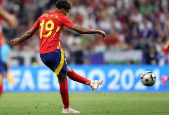 西班牙2:1胜法国入决赛,亚马尔世界波破门创纪录