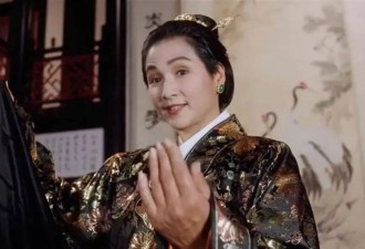 李连杰退休，成龙拍烂片，我看到功夫片没落的唏嘘